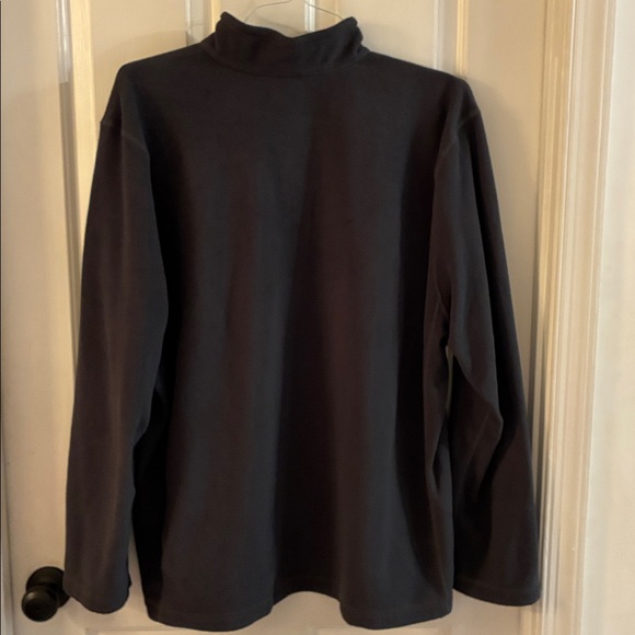 The North Face Men's Gray 1/4 Zip-Up Pullover - Picture 4 of 6